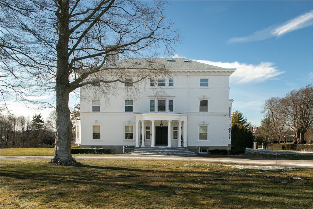 519 Bellevue Avenue Unit: 2N