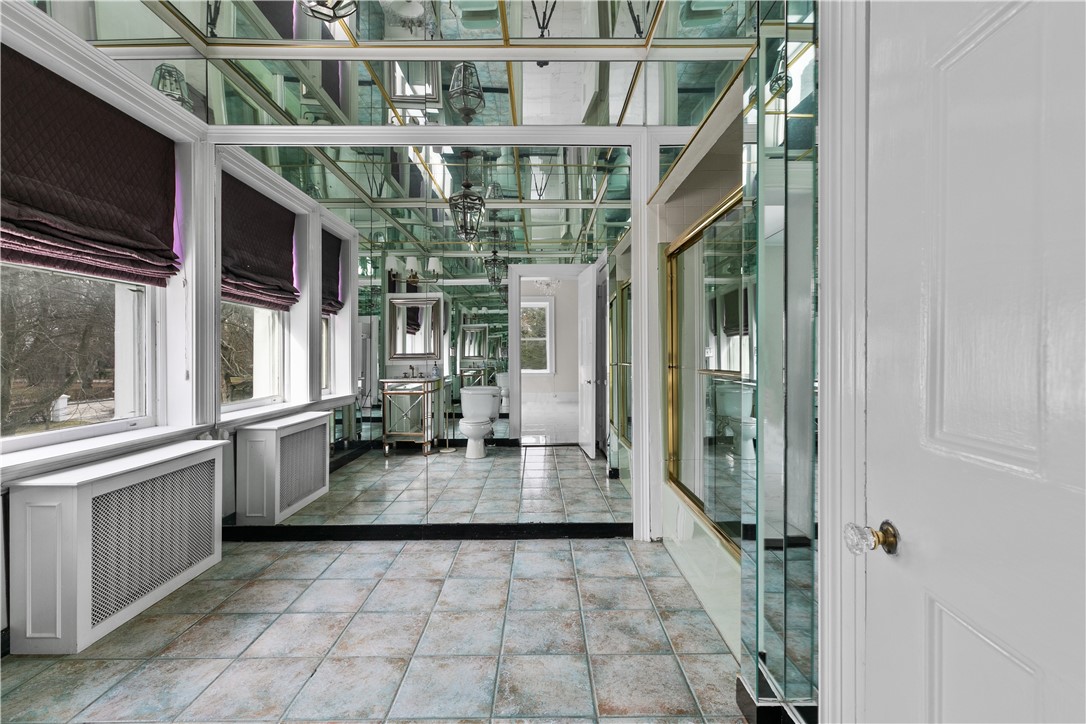 519 Bellevue Avenue Unit: 2N