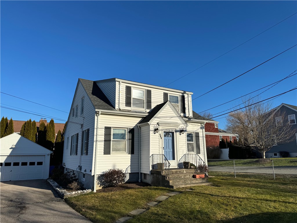 216 Reservoir Avenue