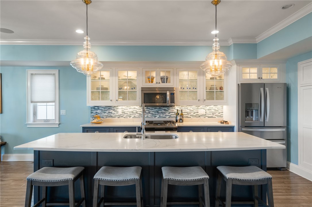 113 Newport Harbor Drive