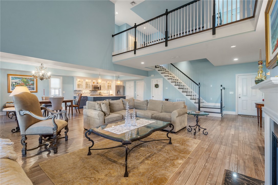 113 Newport Harbor Drive