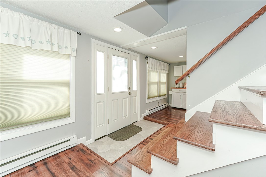 113 Arnolds Neck Drive