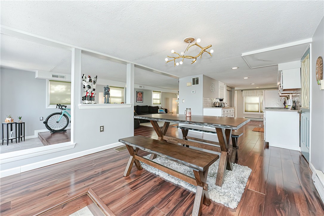 113 Arnolds Neck Drive