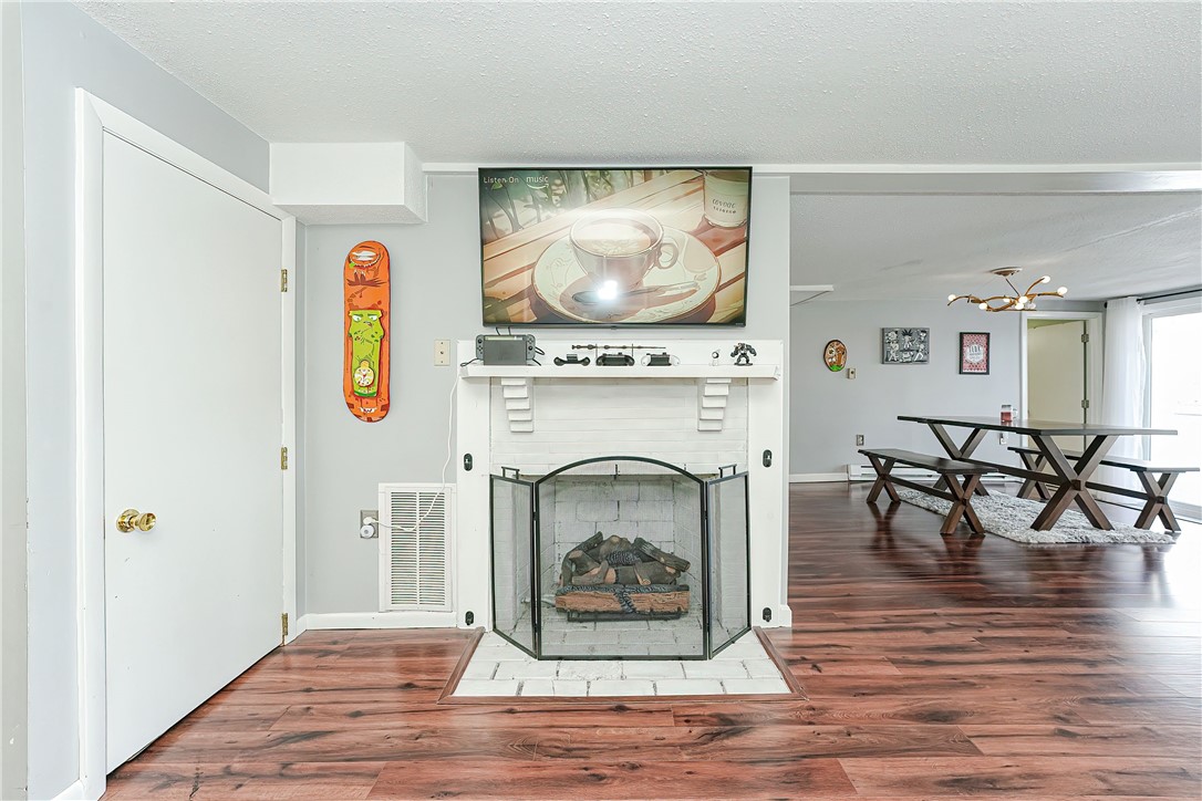 113 Arnolds Neck Drive