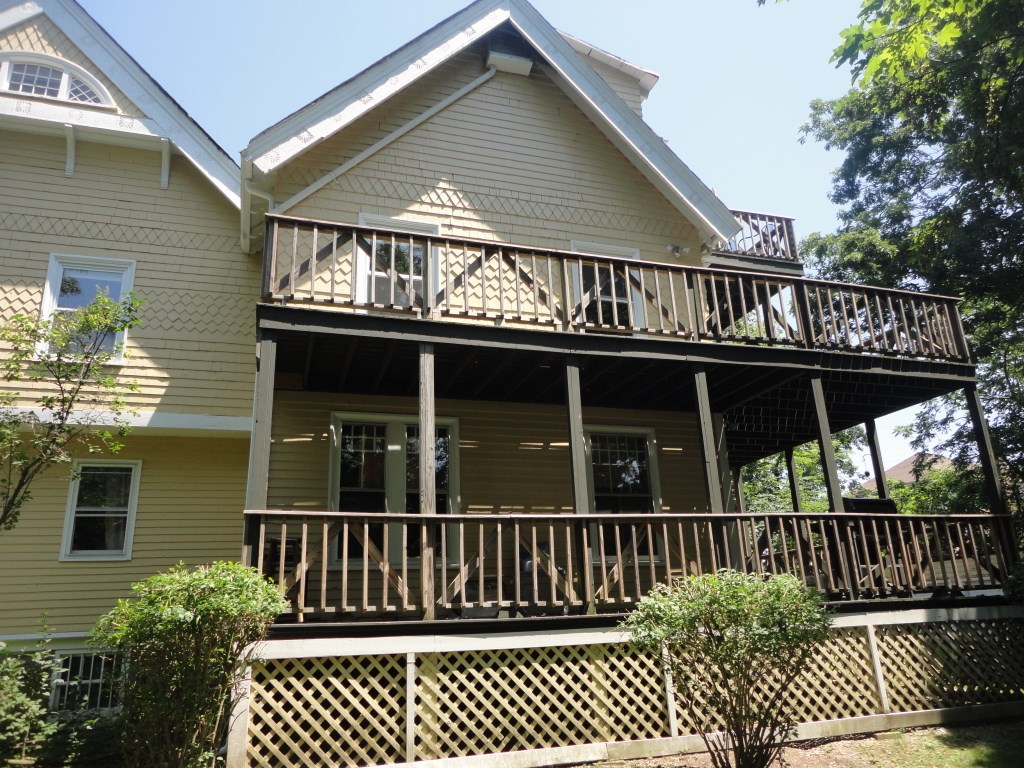49 Merton Road 1