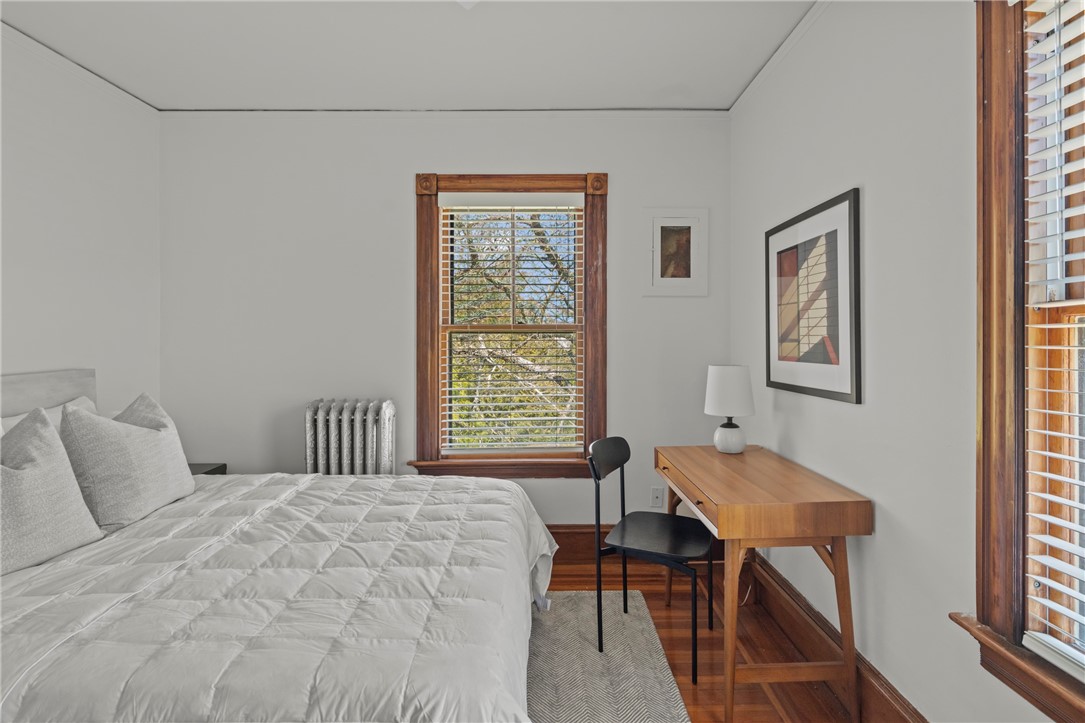 14 Greenough Place B