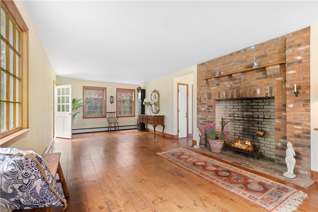 23 Spouting Rock Drive