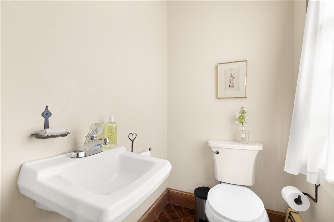 23 Spouting Rock Drive