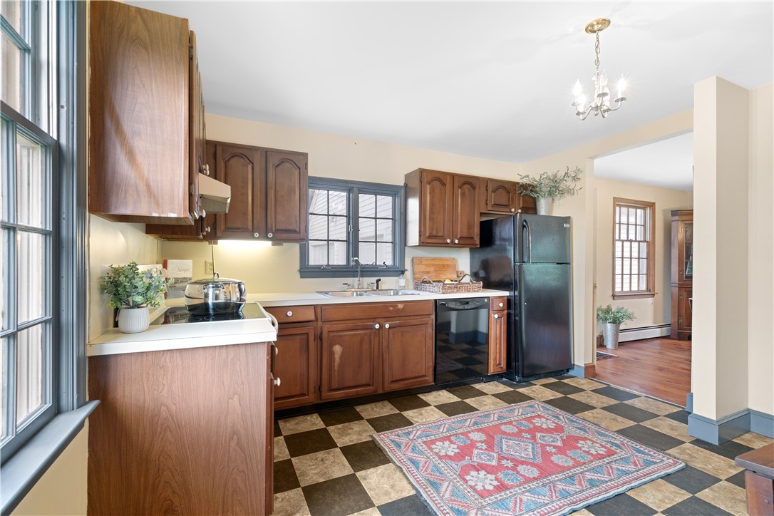 23 Spouting Rock Drive