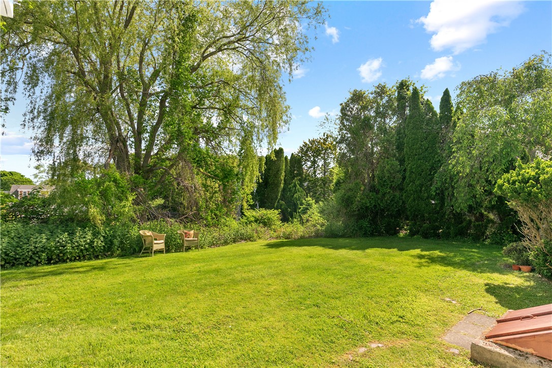 23 Spouting Rock Drive