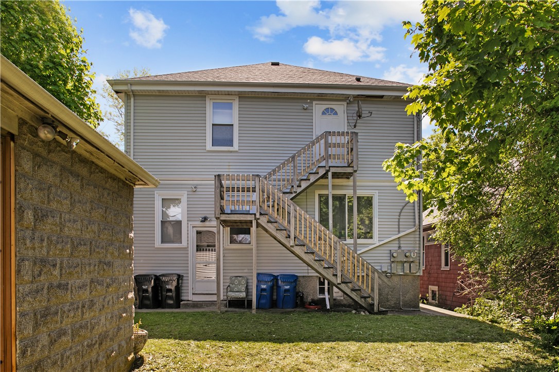 512 Broadway