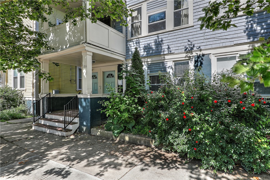 186 Camp Street 2