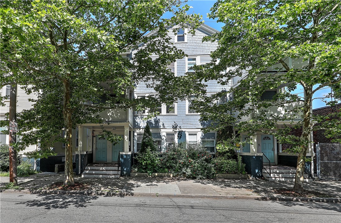 186 Camp Street 2