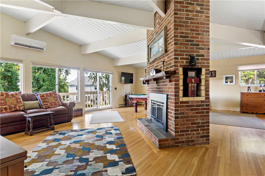 20 Bedford Circle