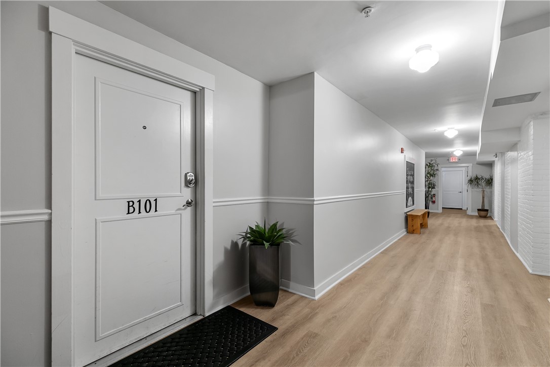 426 Spring Street B101