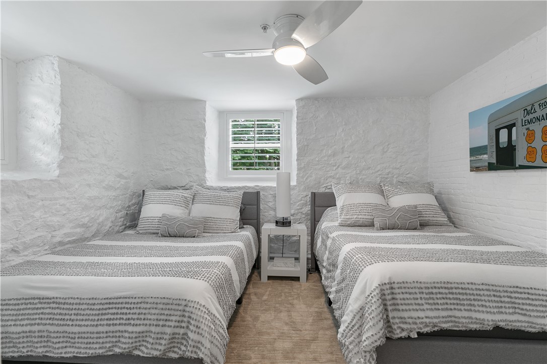 426 Spring Street B101