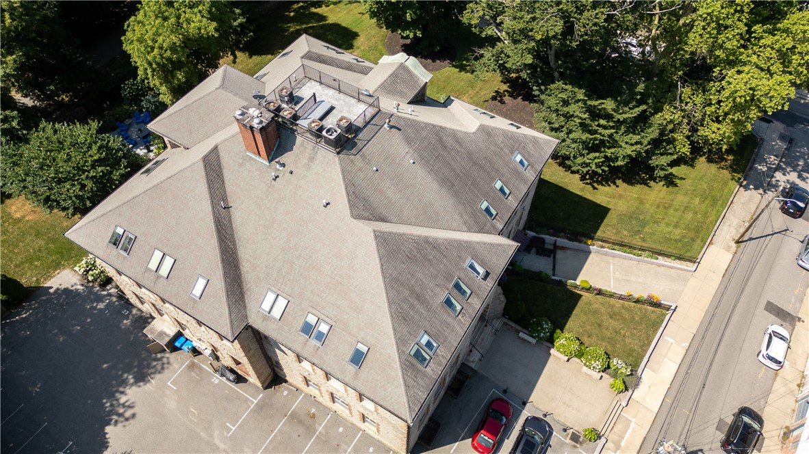 426 Spring Street B101