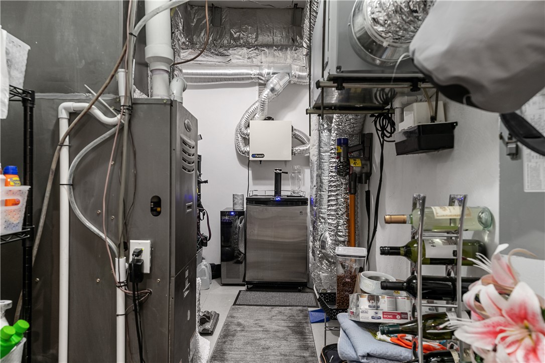 426 Spring Street B101