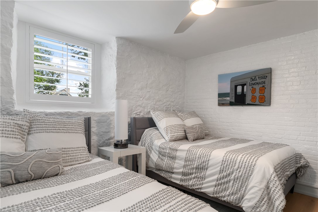 426 Spring Street B101