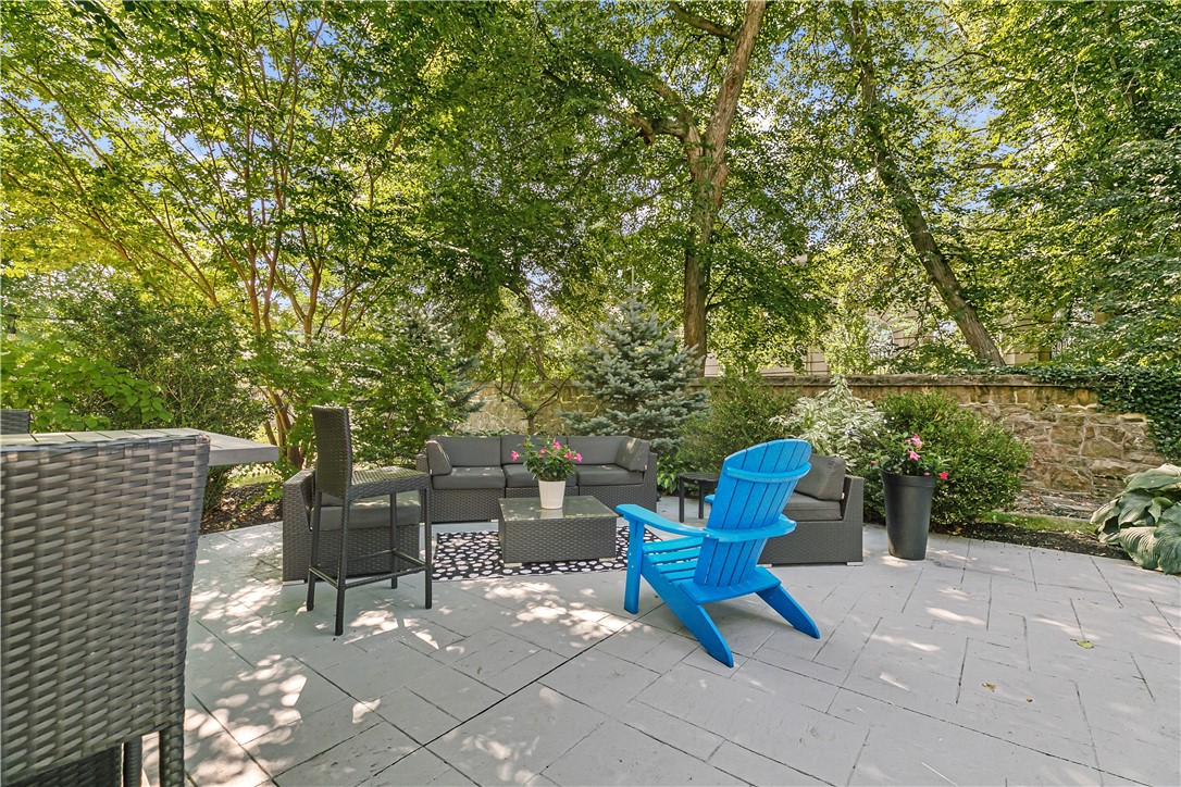 426 Spring Street B101