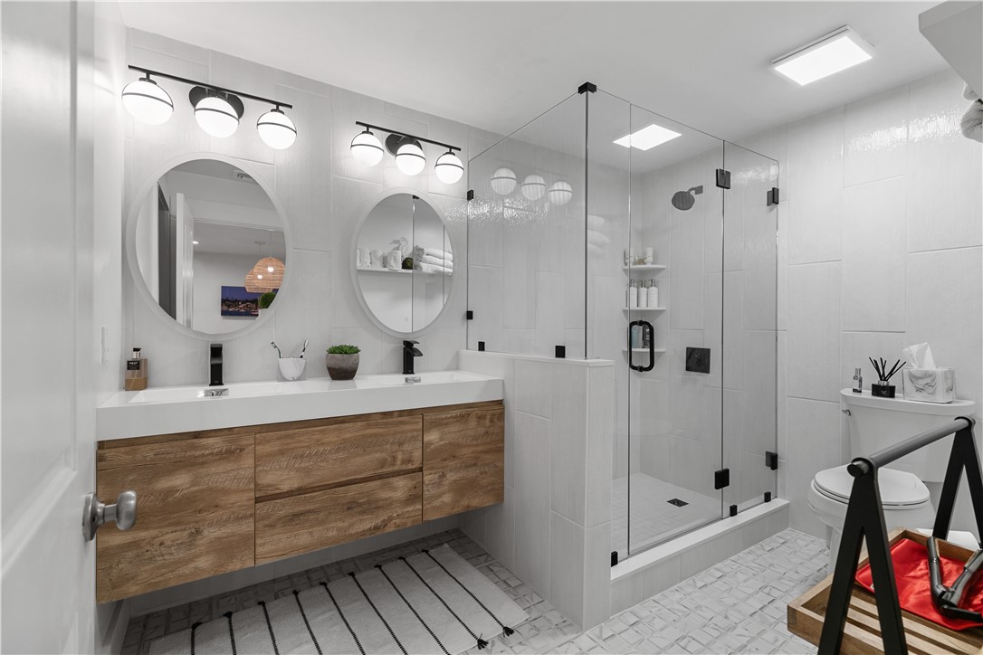 426 Spring Street B101