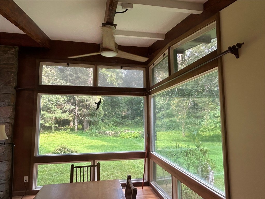 16 Spring Hill Road