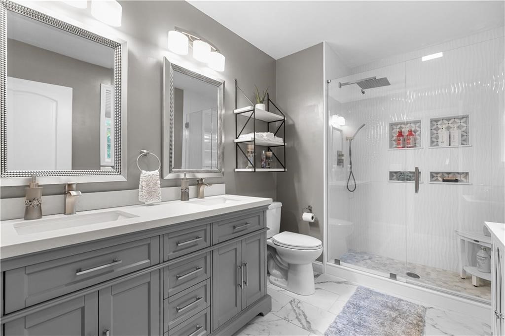 11 Carriage Hill Road