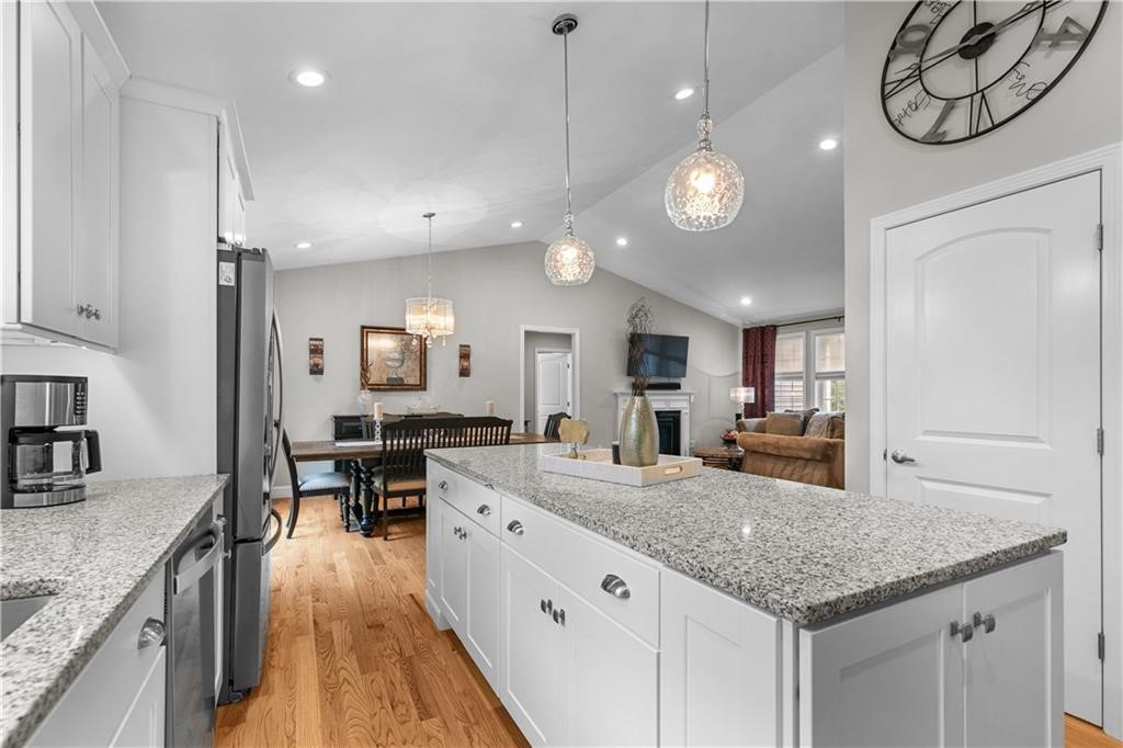 11 Carriage Hill Road