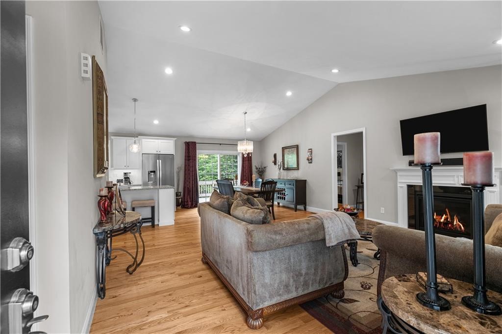 11 Carriage Hill Road