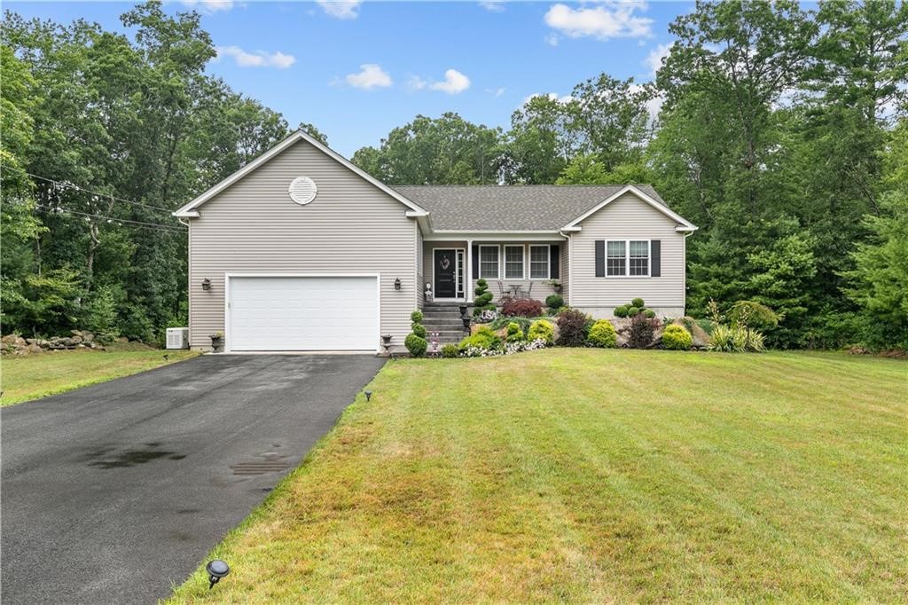 11 Carriage Hill Road