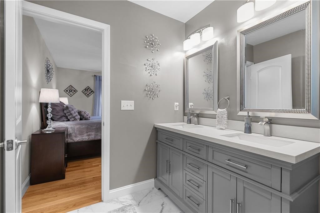 11 Carriage Hill Road