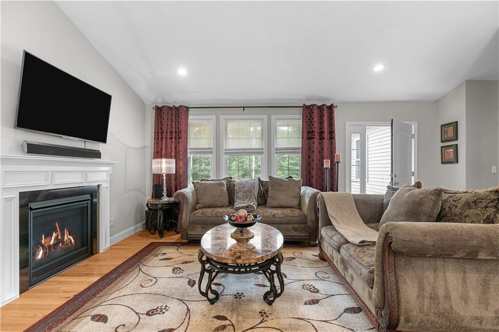 11 Carriage Hill Road