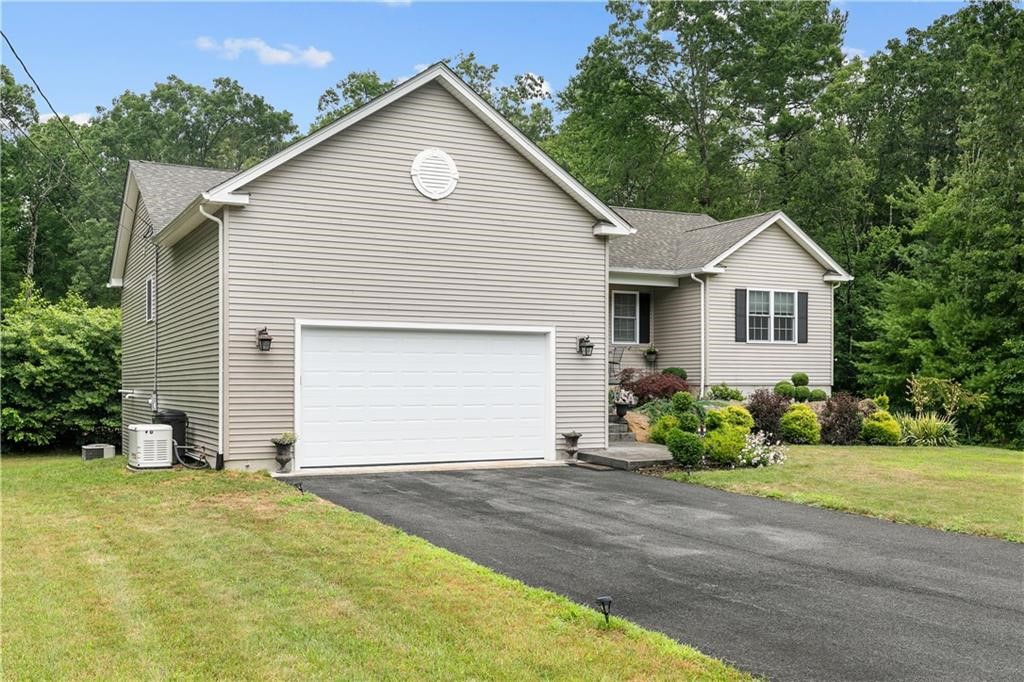 11 Carriage Hill Road