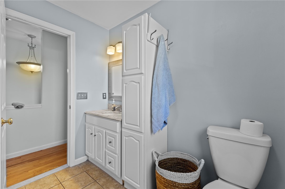 165 Holland Street 22