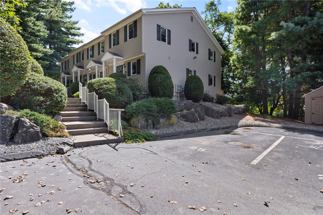 165 Holland Street 22