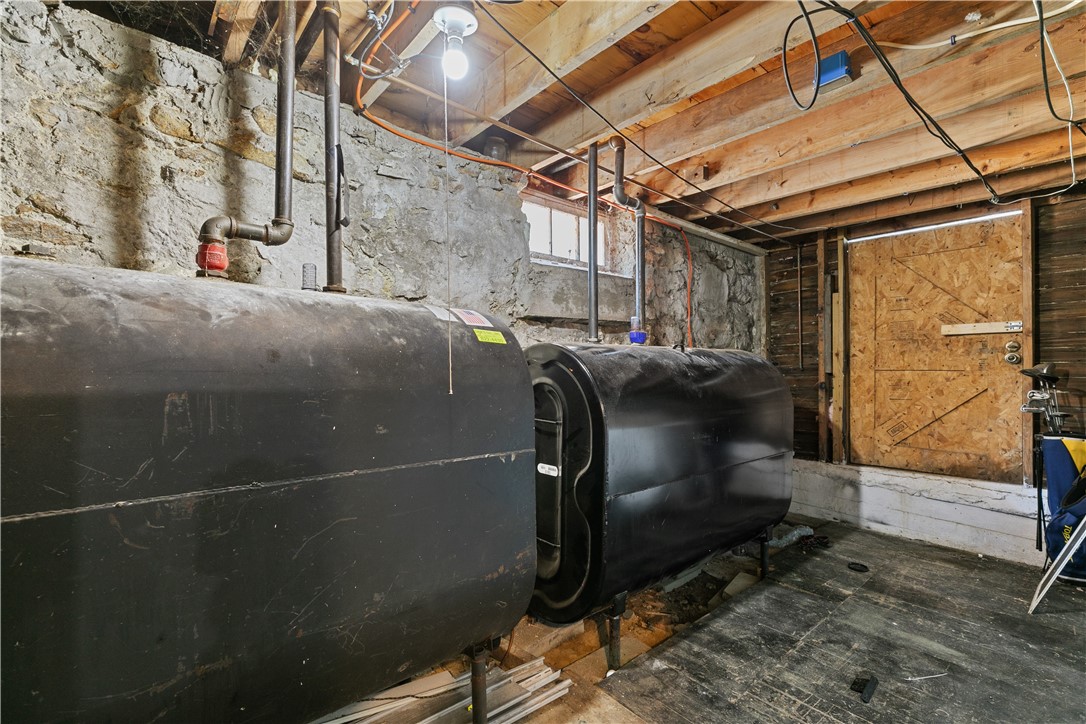 20 New London Avenue