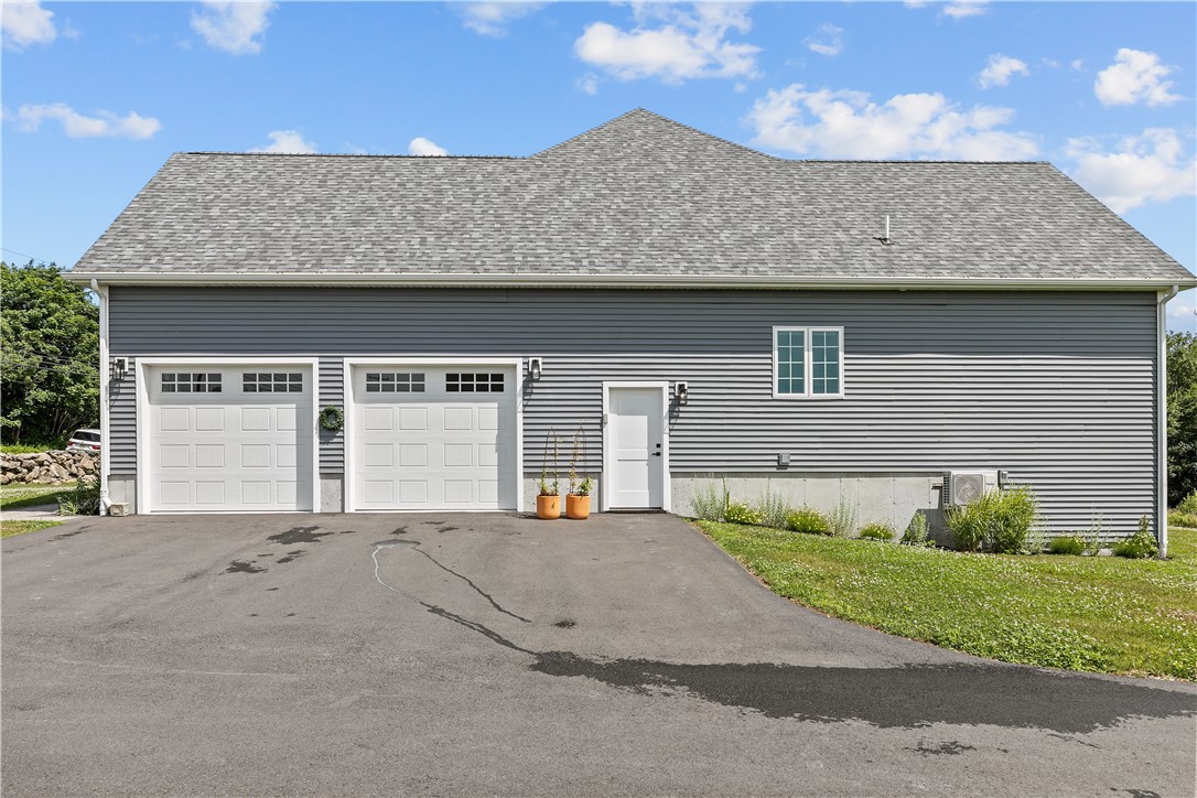 1246 Main Road