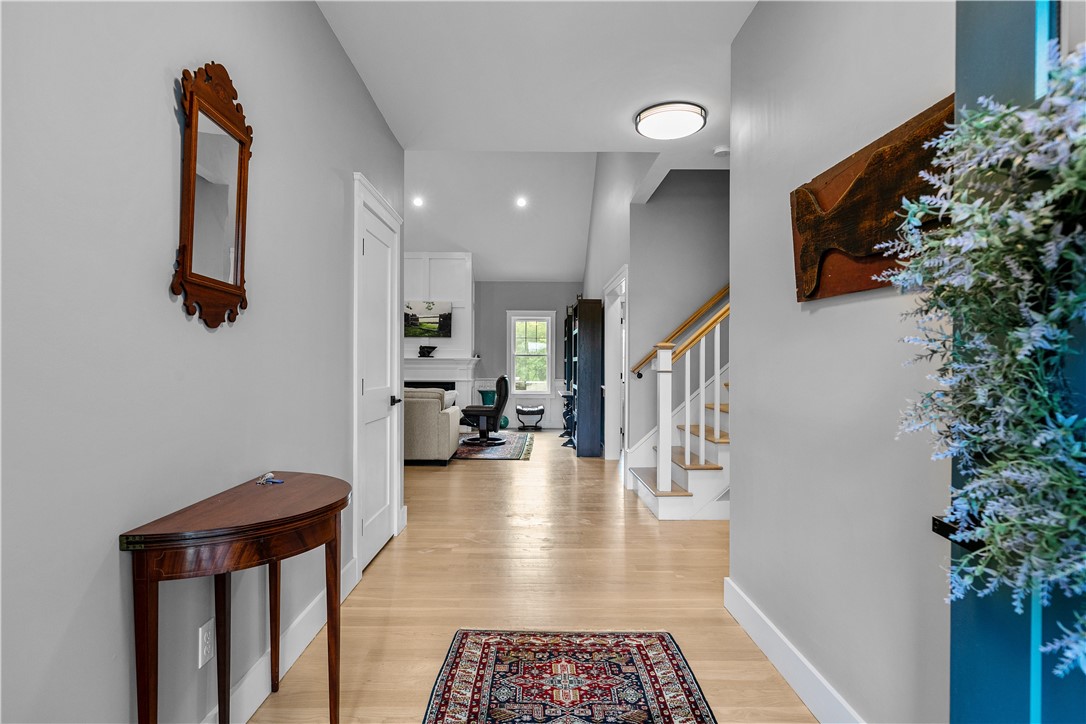 1246 Main Road