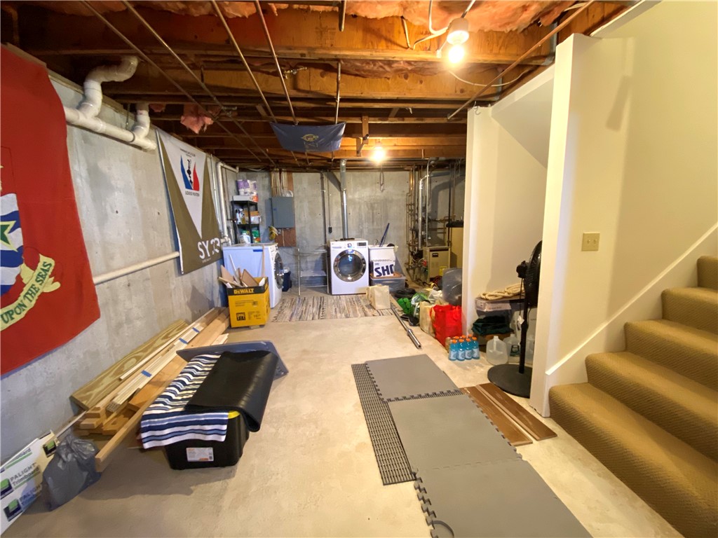 87 Roseneath Avenue B