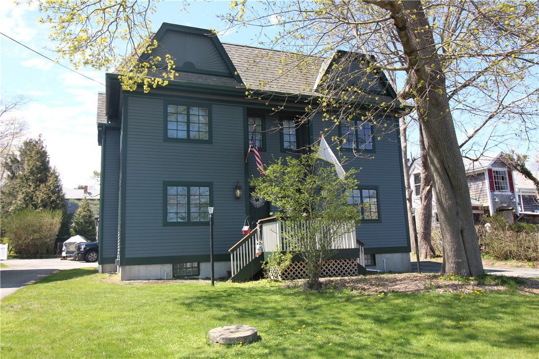 87 Roseneath Avenue B