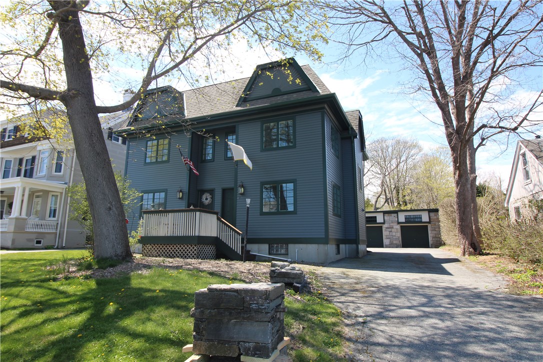 87 Roseneath Avenue B