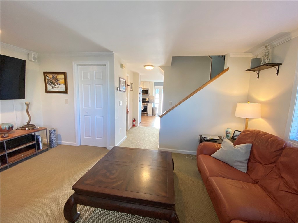 87 Roseneath Avenue B