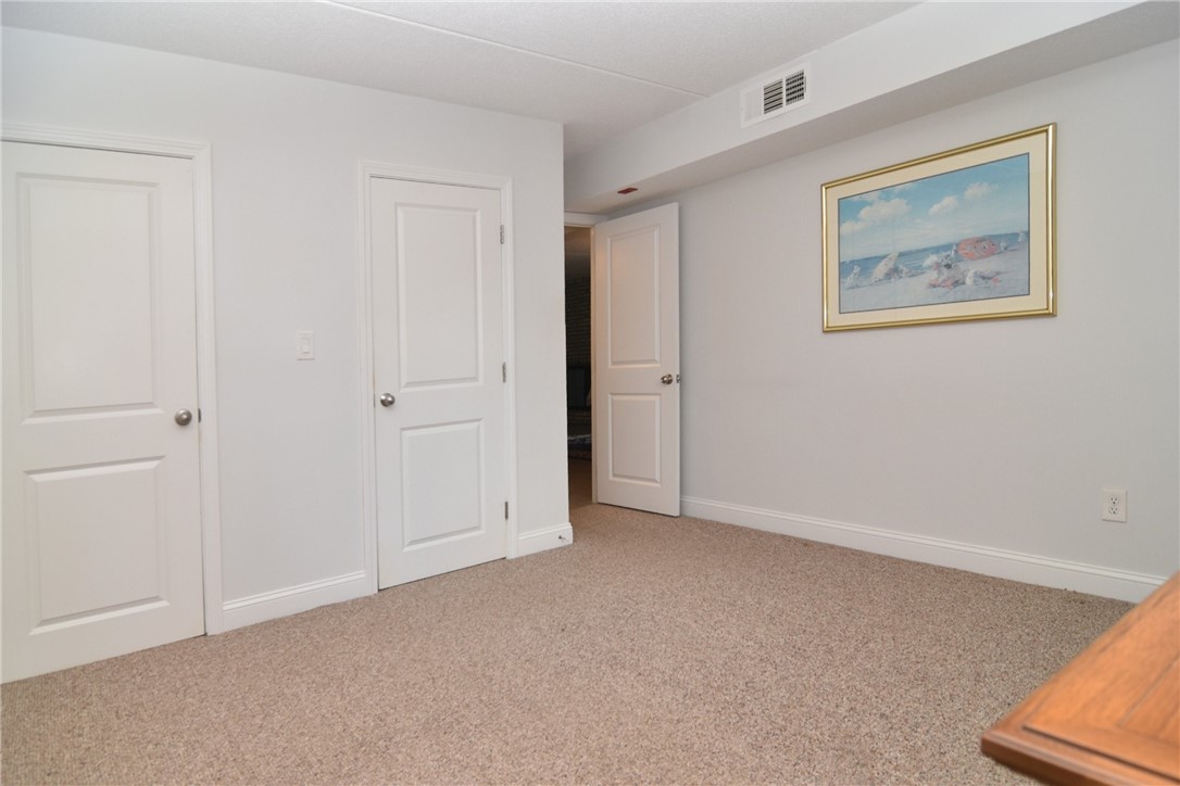 650 East Greenwich Avenue 2-111
