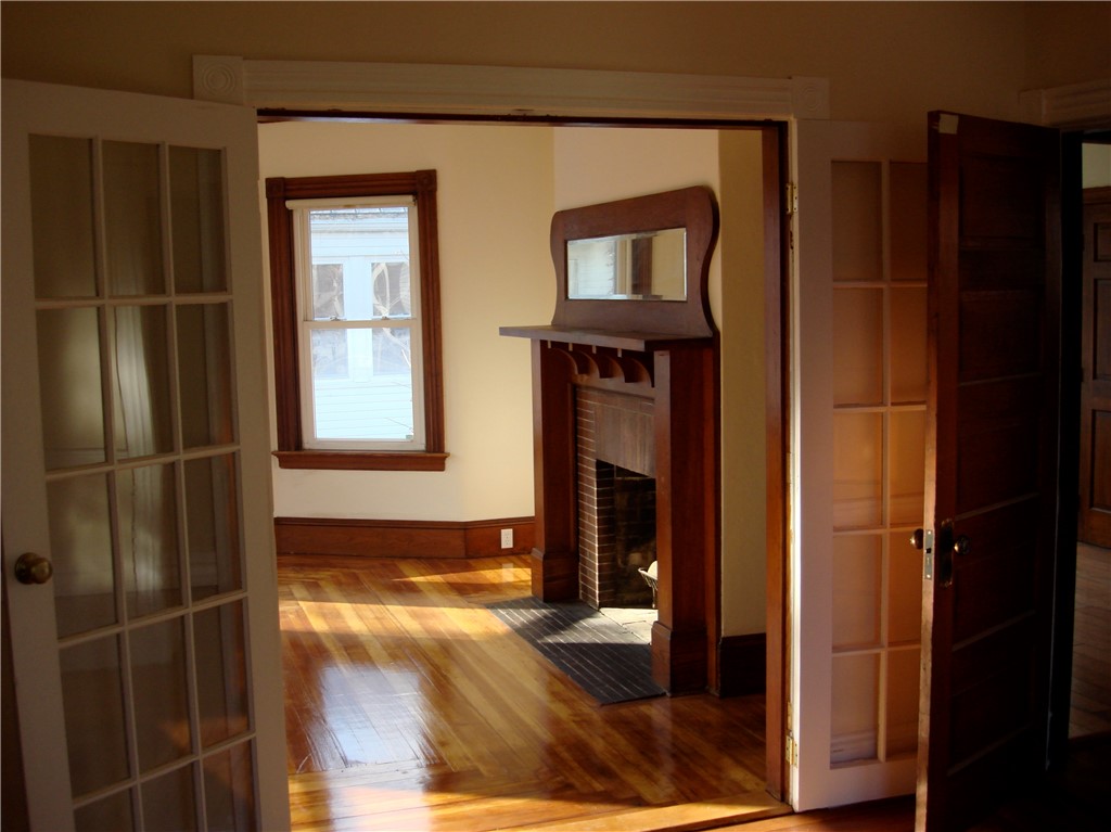 121 Rutherglen Avenue