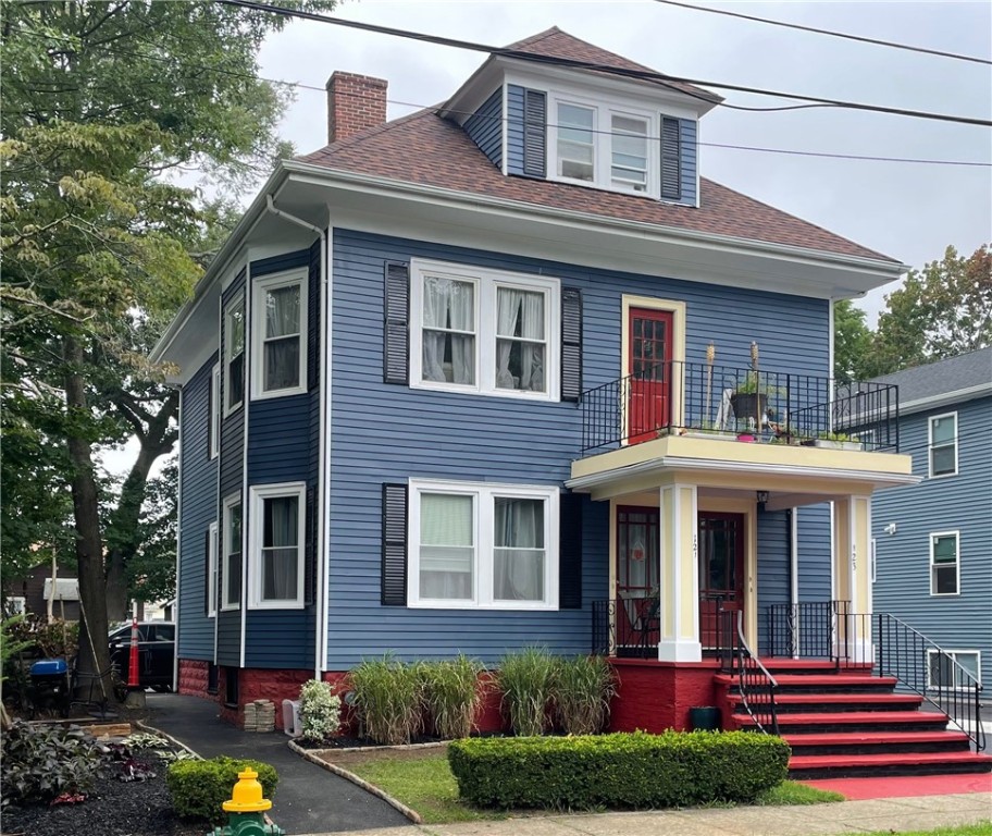 121 Rutherglen Avenue