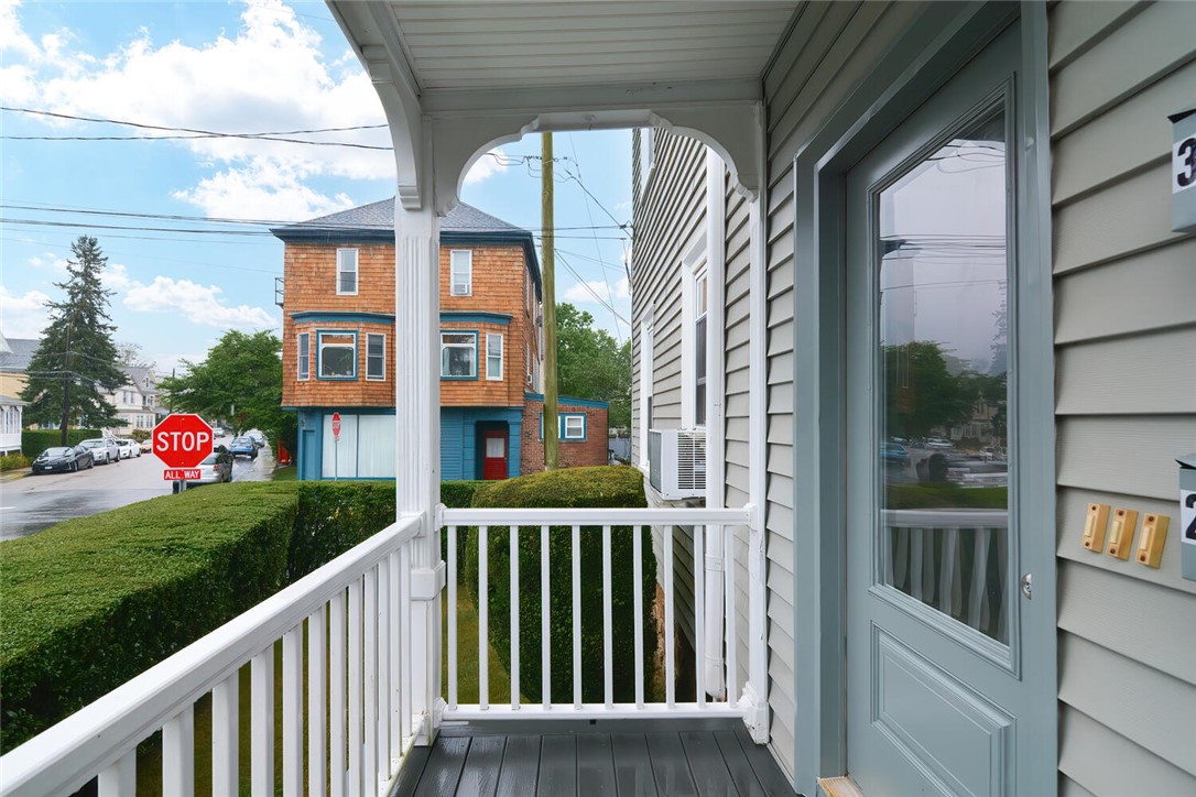 33 Middleton Avenue 2