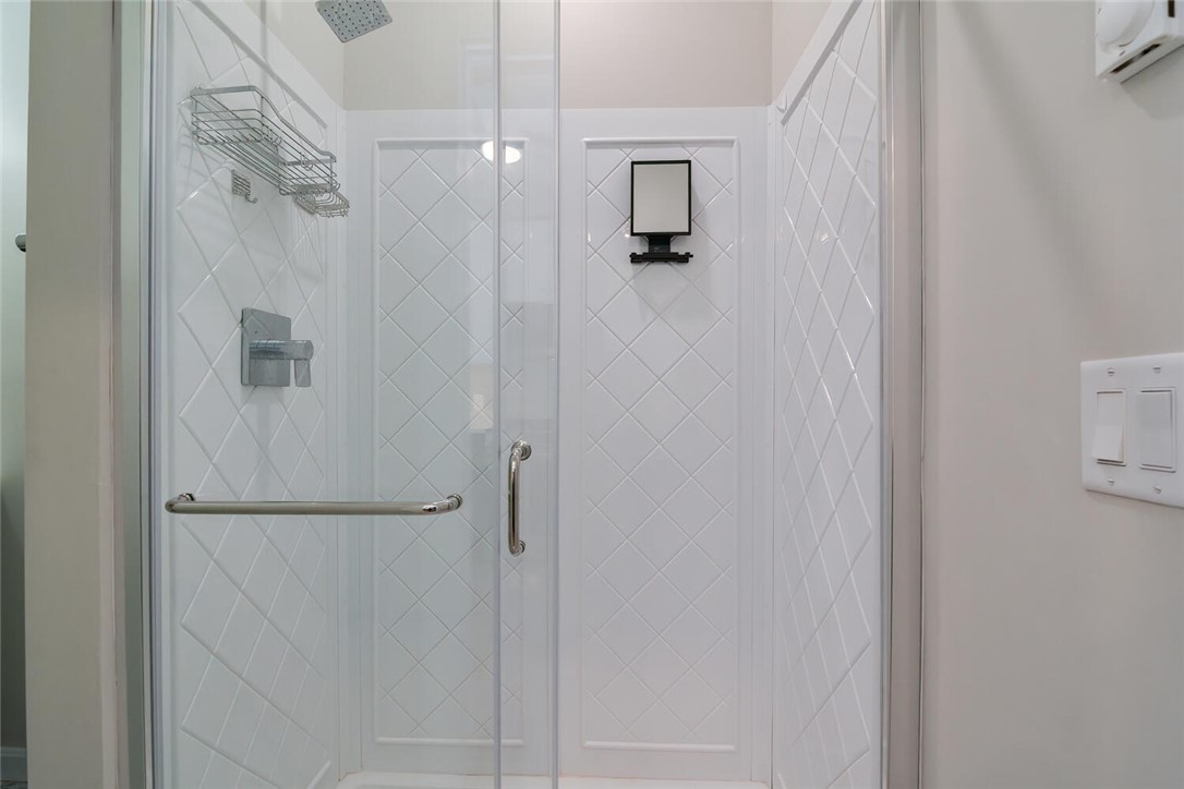 33 Middleton Avenue 2