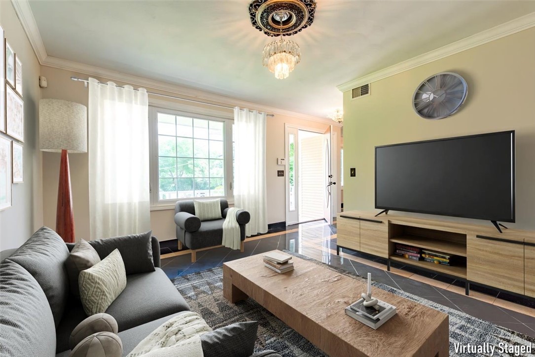 15 Stonebridge Court