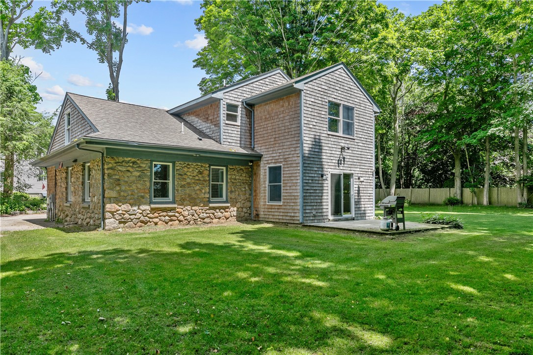 29 Willard Avenue