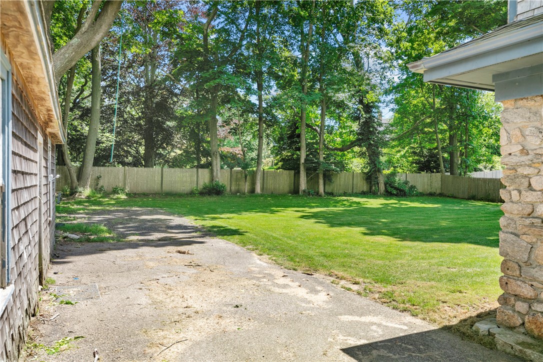 29 Willard Avenue
